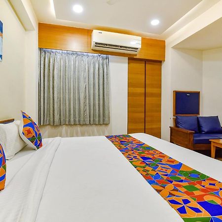 Fabhotel Prime Grand Unity, Changodar Ahmedabad Exterior foto