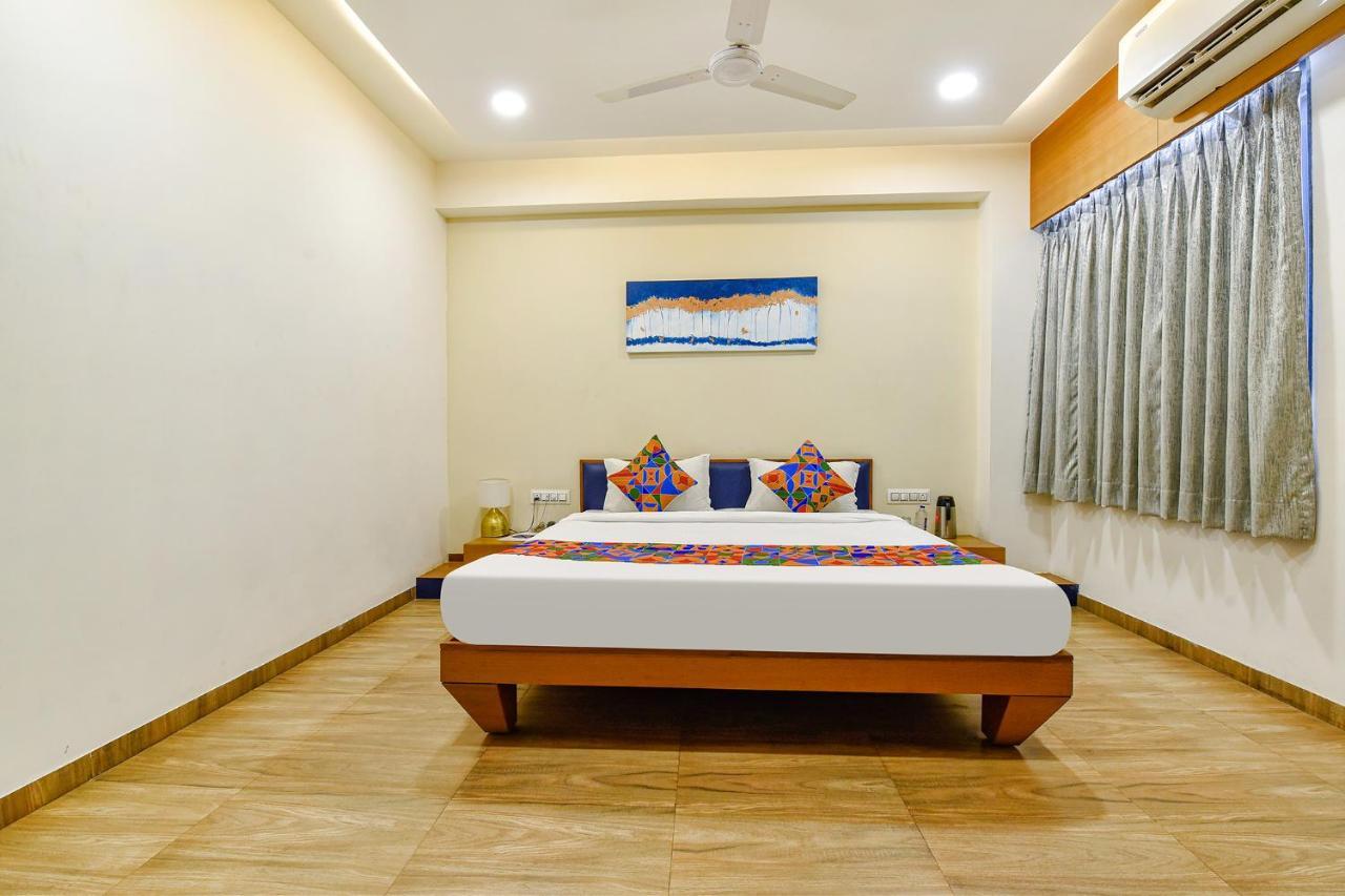 Fabhotel Prime Grand Unity, Changodar Ahmedabad Exterior foto
