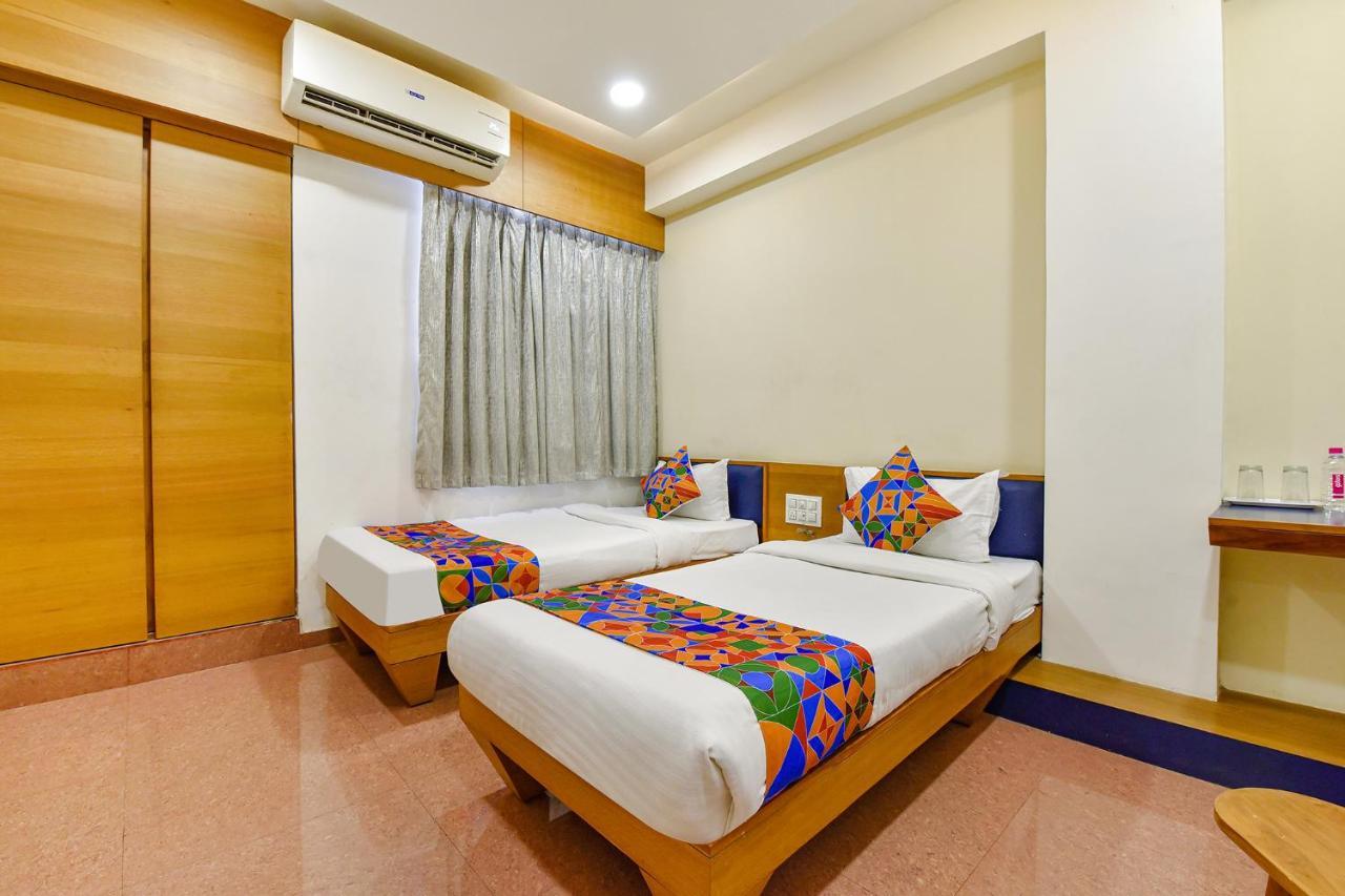 Fabhotel Prime Grand Unity, Changodar Ahmedabad Exterior foto
